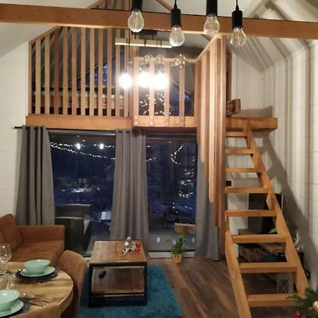 Forest View Chalet *